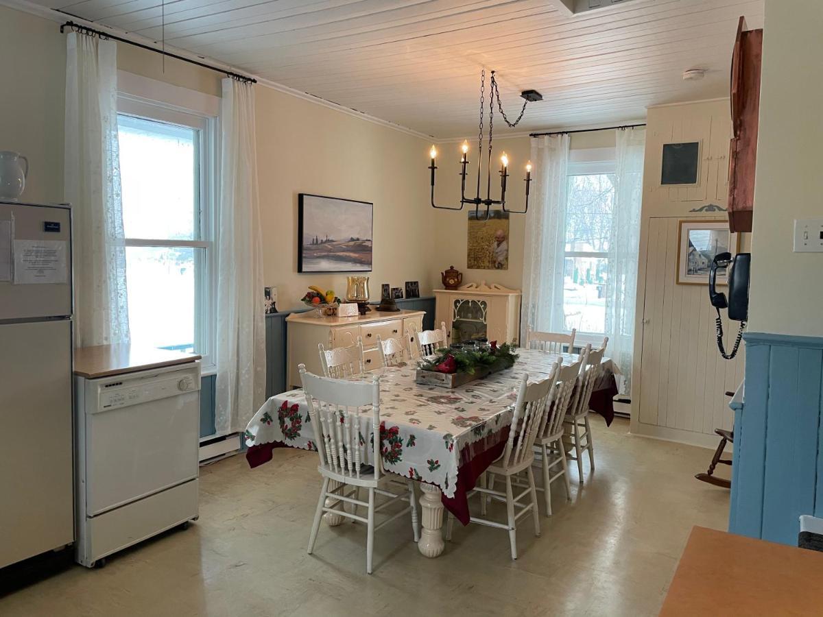 La Maison Des Leclerc Trois-Rivières Exteriör bild